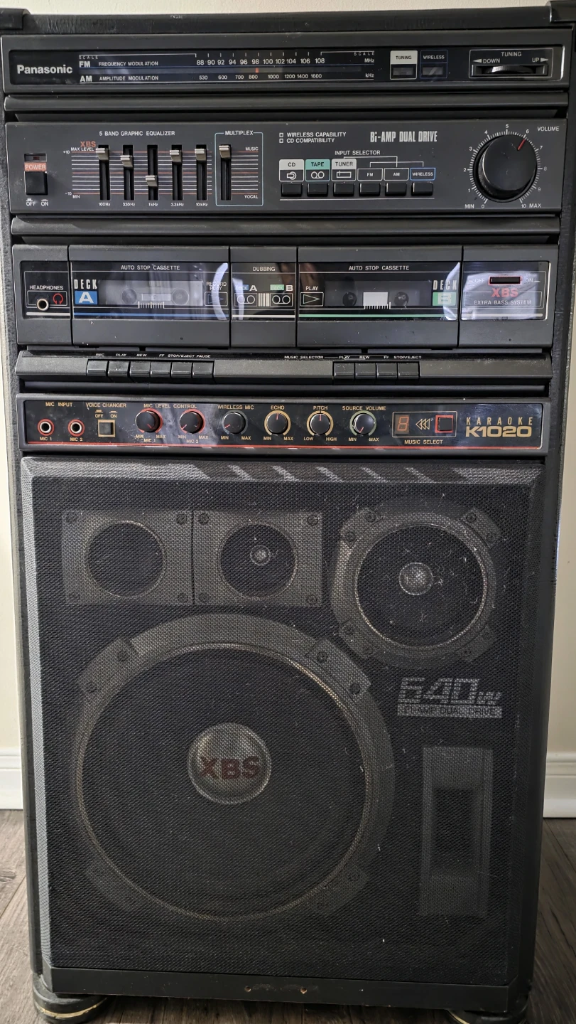 Panasonic K1020 Karaoke System with Dual Cassette