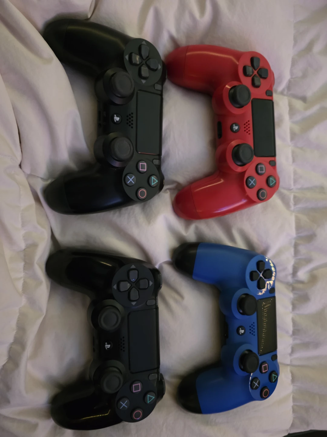PlayStation 4 DualShock 4 Controllers