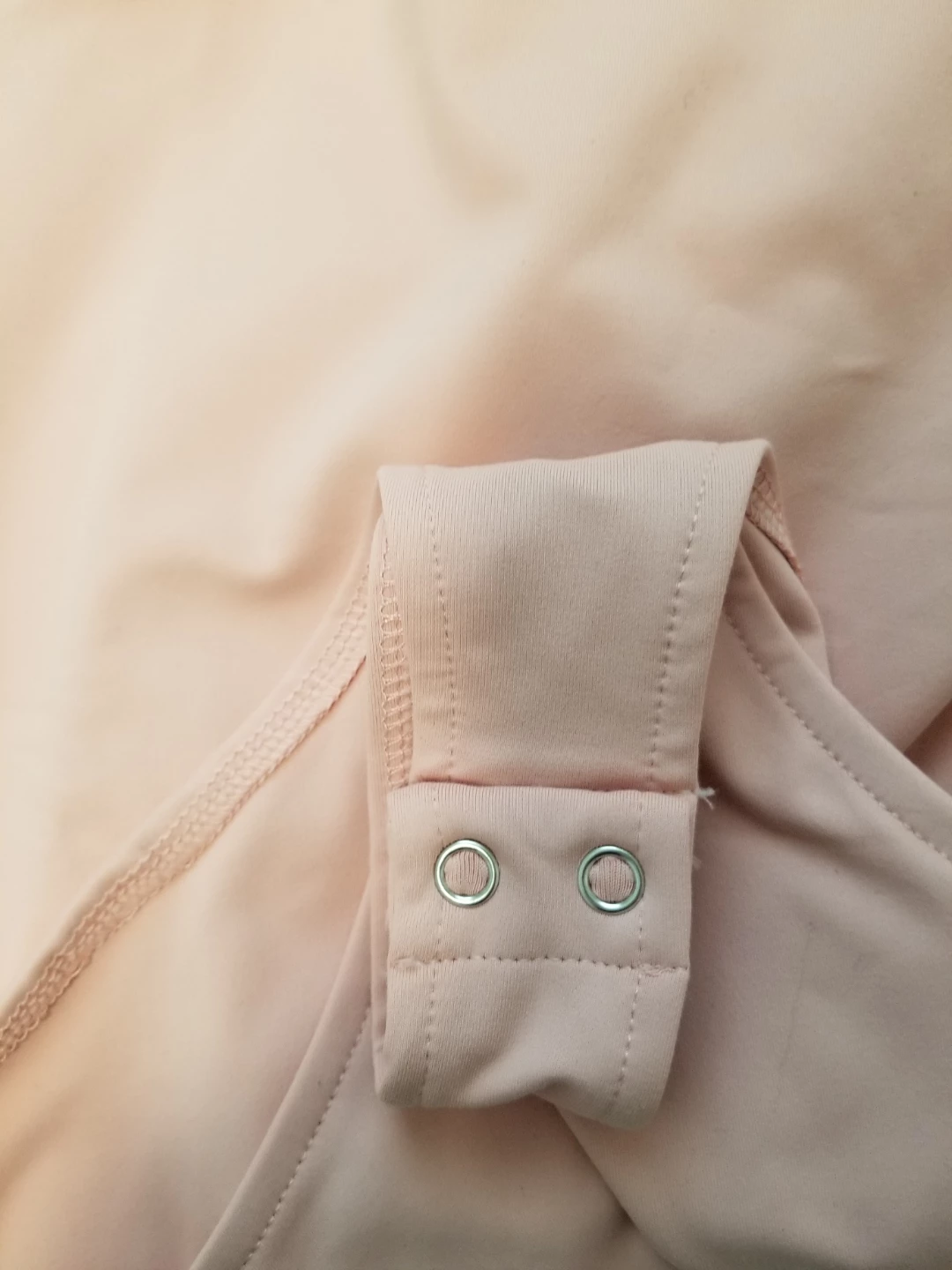 ReoRia Pink Square Neck Bodysuit - Size L - photo 4