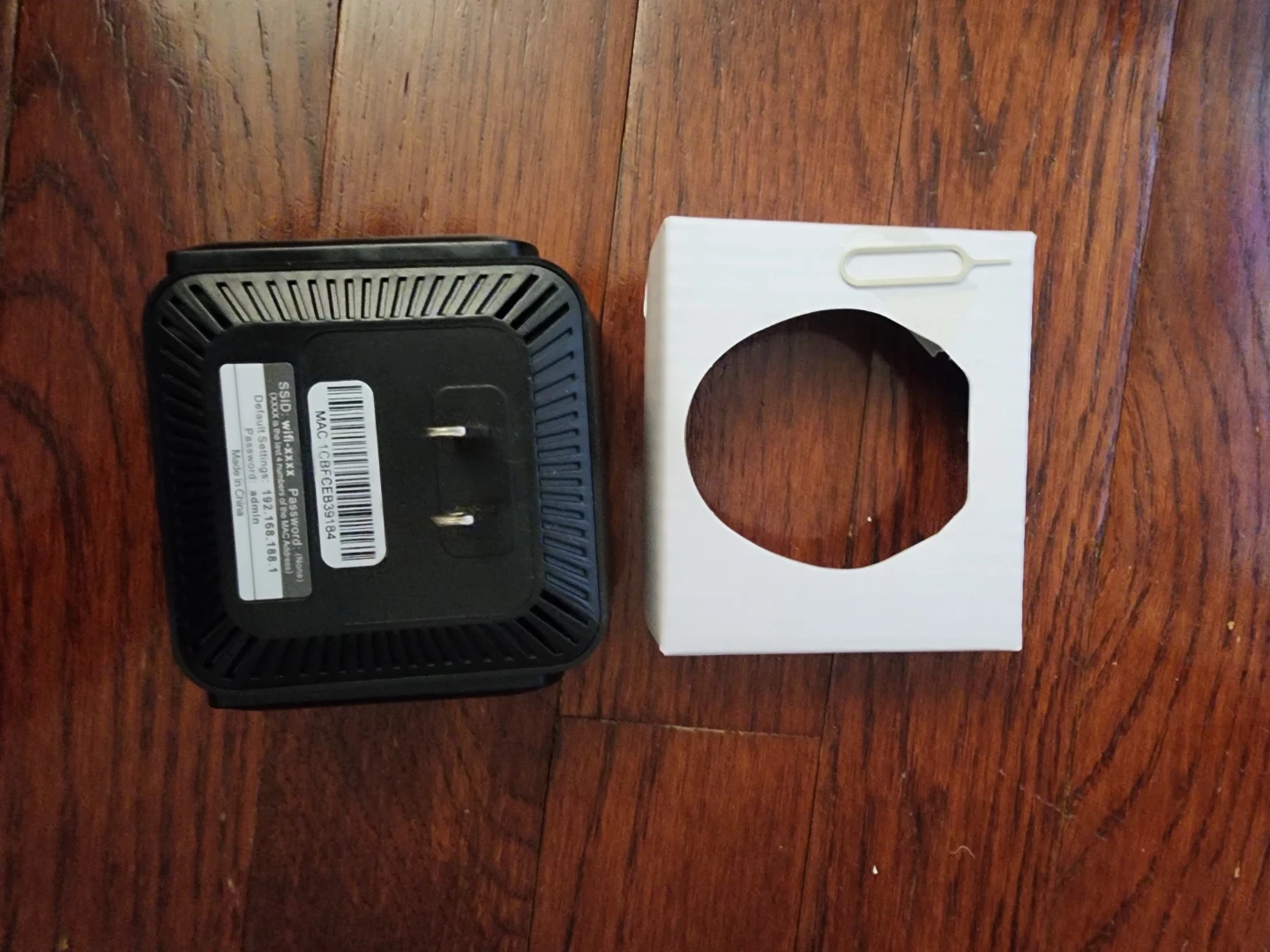 WiFi Range Extender Repeater - photo 3