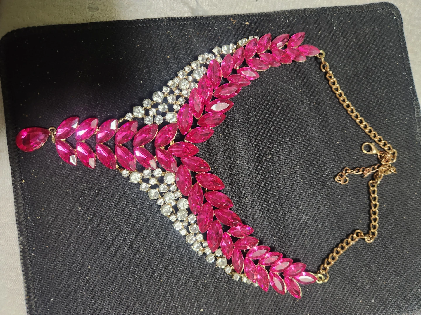 Pink Rhinestone Necklace and Earring Set - photo 2