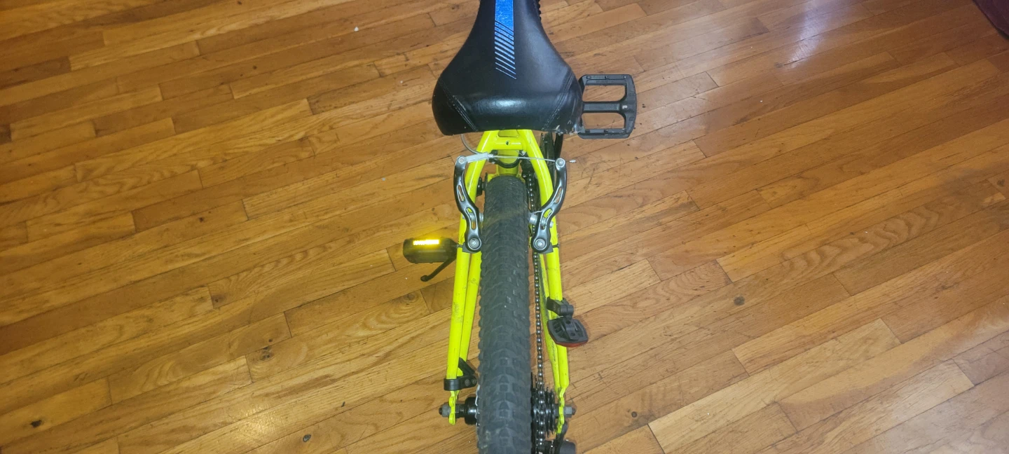 Mongoose Kids Bicycle with Helmet - Yellow/Blue - photo 4
