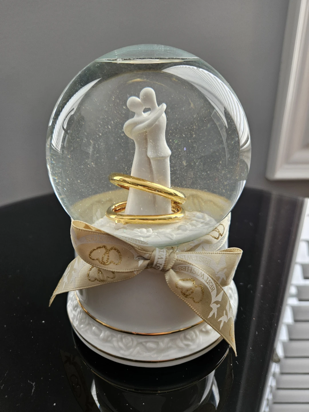 Twinkle Musical Snow Globe