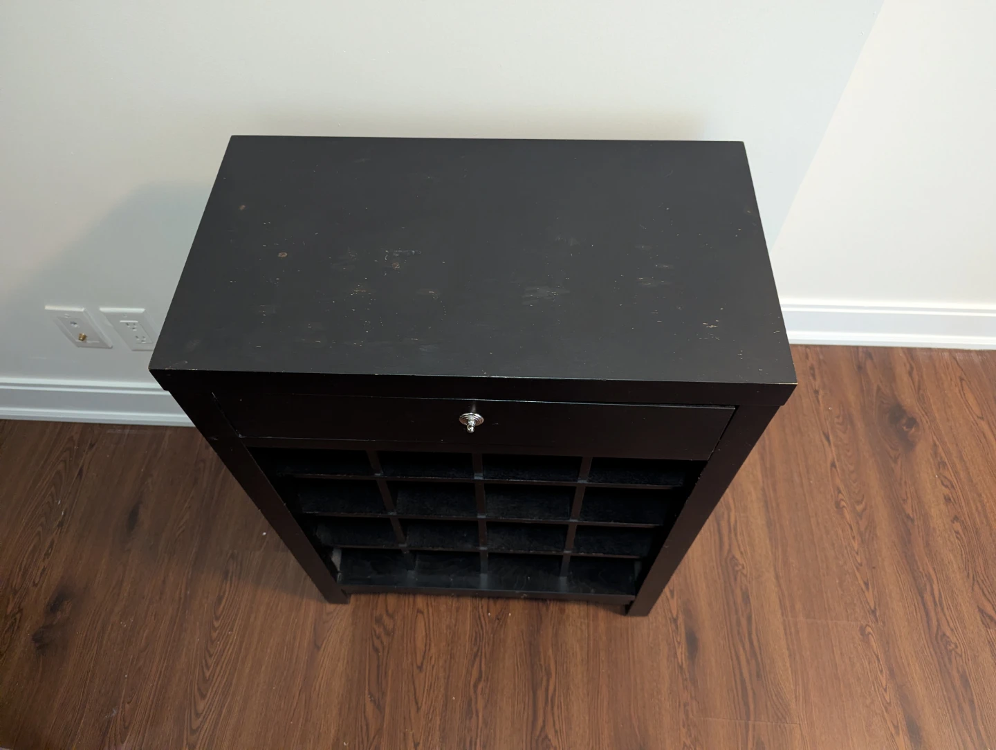 Black 16-Bottle Wine Rack with Drawer