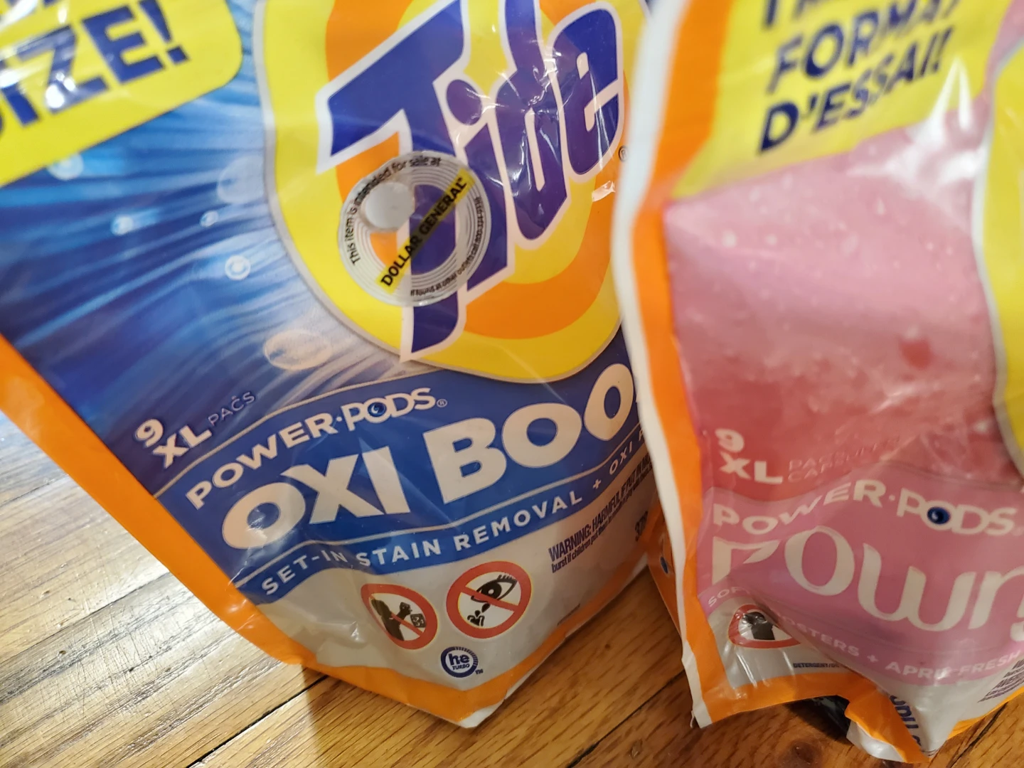 Tide Power Pods Oxi Boost & Downy Laundry Detergent Packs - photo 2