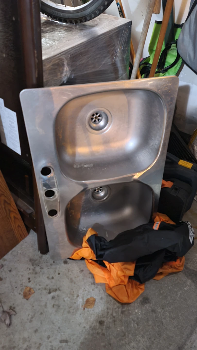Kitchen sink