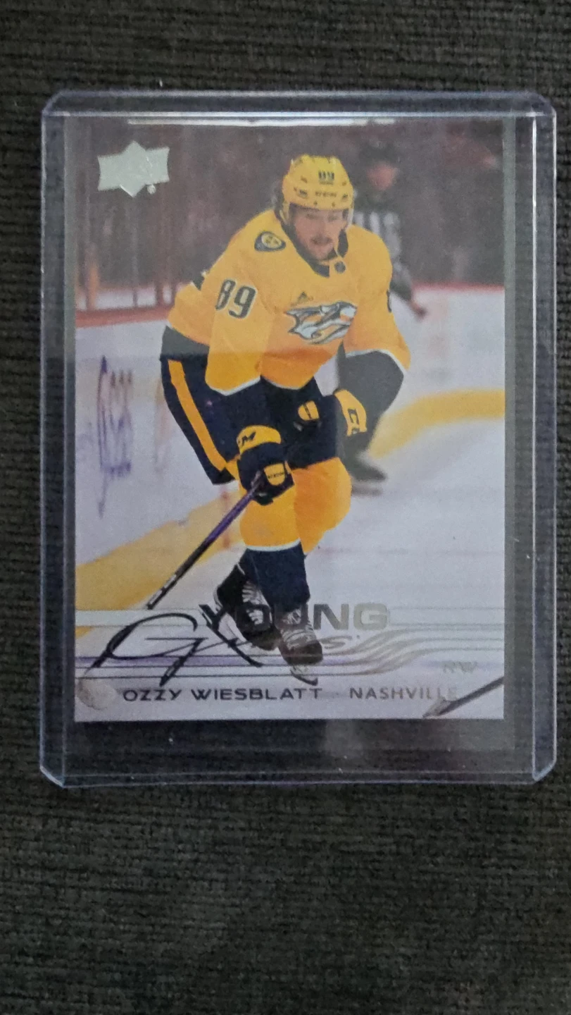 Ozzy Wiesblatt 2025-26 Upper Deck Series 1 Hockey Card