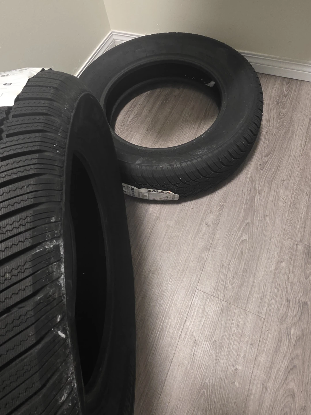 WINTERHAWKE I  X  ZMAX  205/65  R16  95H - photo 2