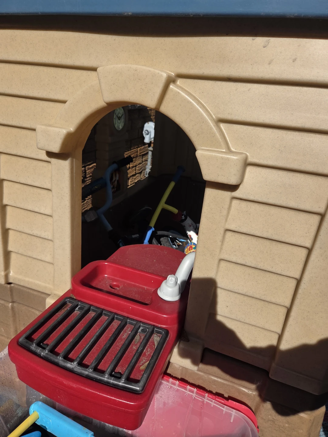 Little Tikes Play House - photo 3