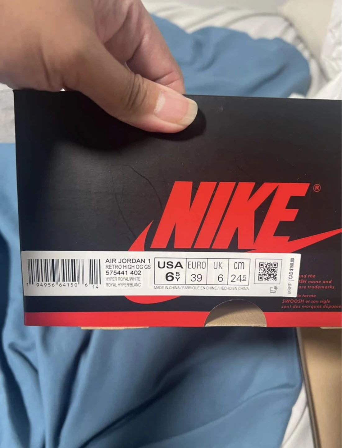 Jordan 1 high hyper  royal Size 6.5Y - photo 2