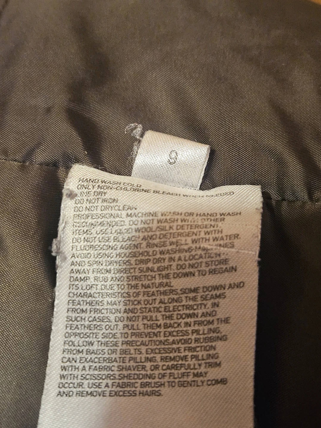 Women's Coat Size 9 - photo 4