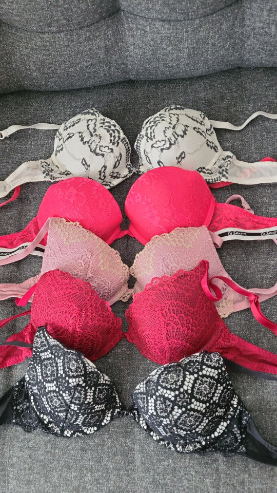 5 La Senza Bras in good condition (price is for all)🏆