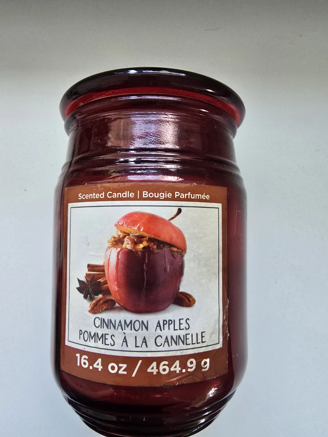 Cinnamon candle