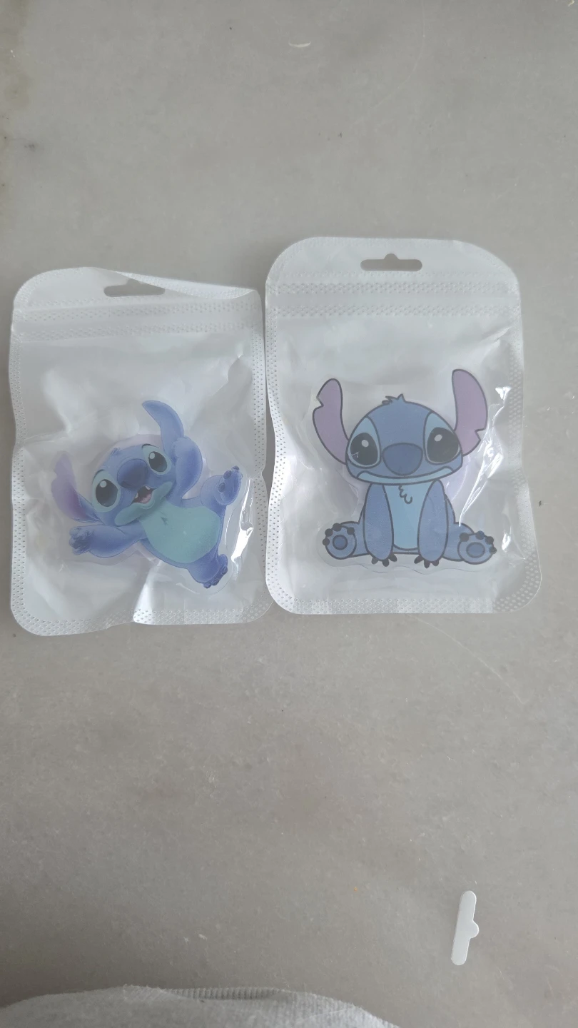 Set of 2 Stitch Acrylic pop sockets for device's - photo 2