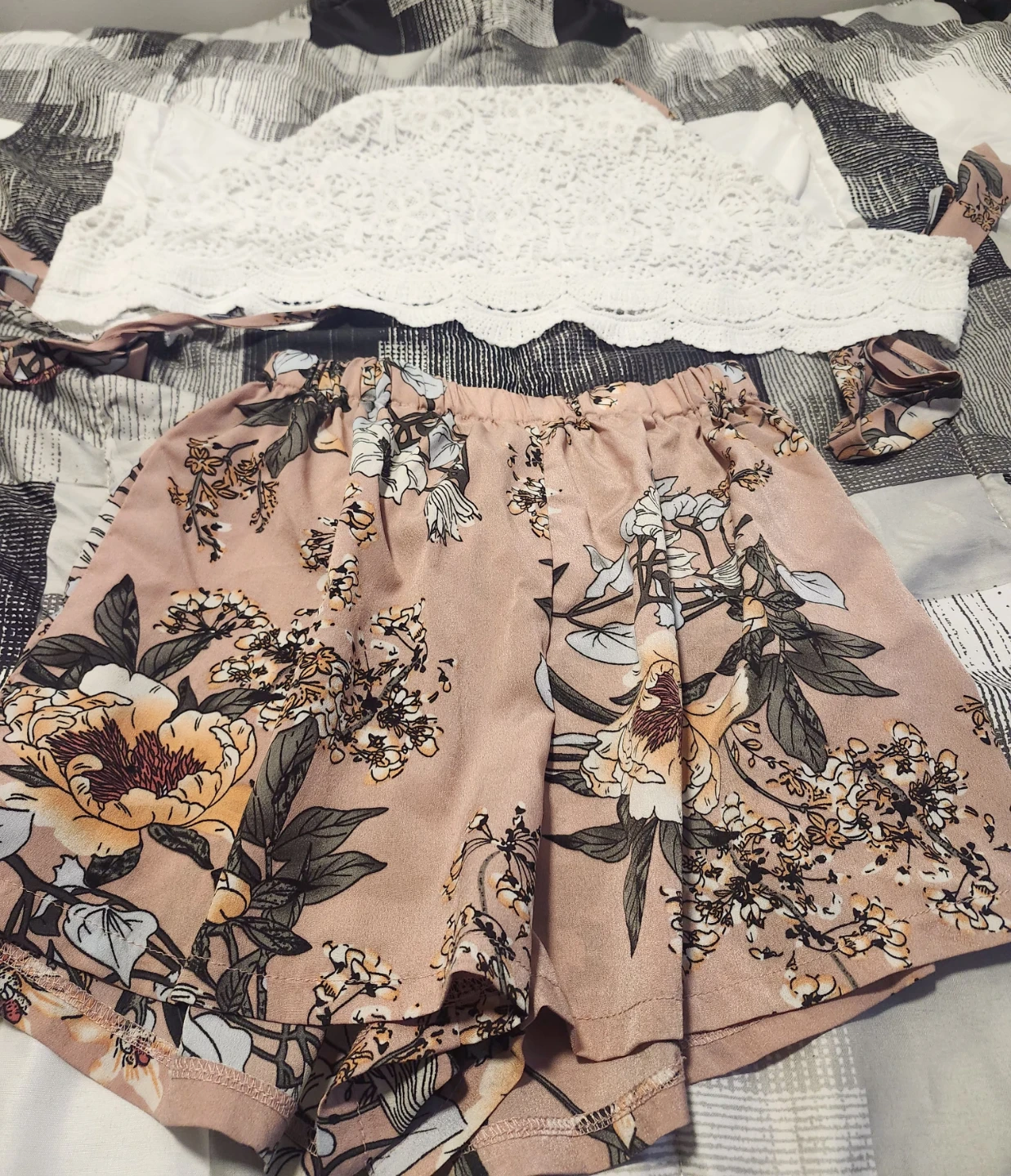 2-Piece Summer Set: White Lace Halter + Floral Shorts - Medium