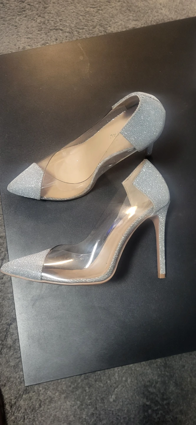 Le Château Women's Glitter Pumps