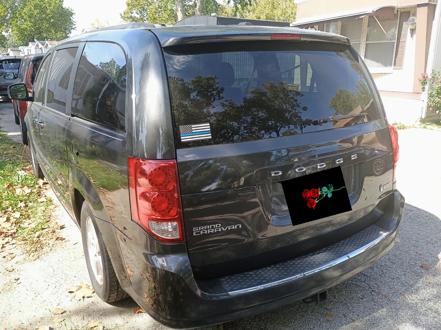 Dodge Grand Caravan Dark Gray Minivan - photo 2