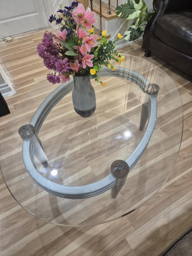 Oval Glass Coffee Table - photo 2