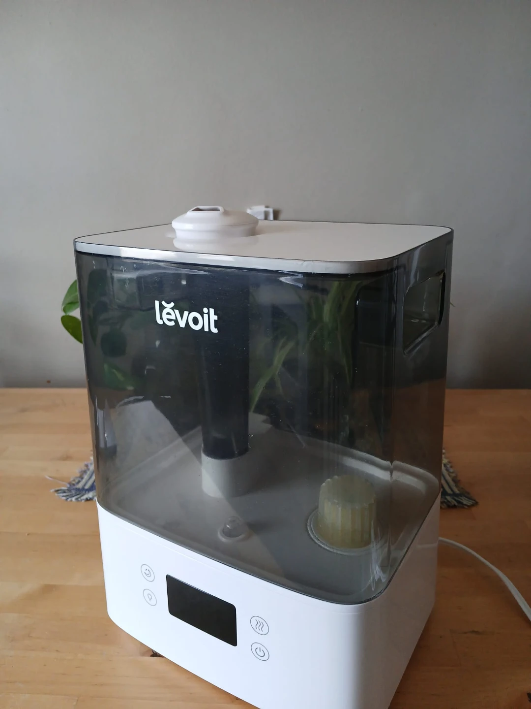 Levoit Humidifier - photo 2
