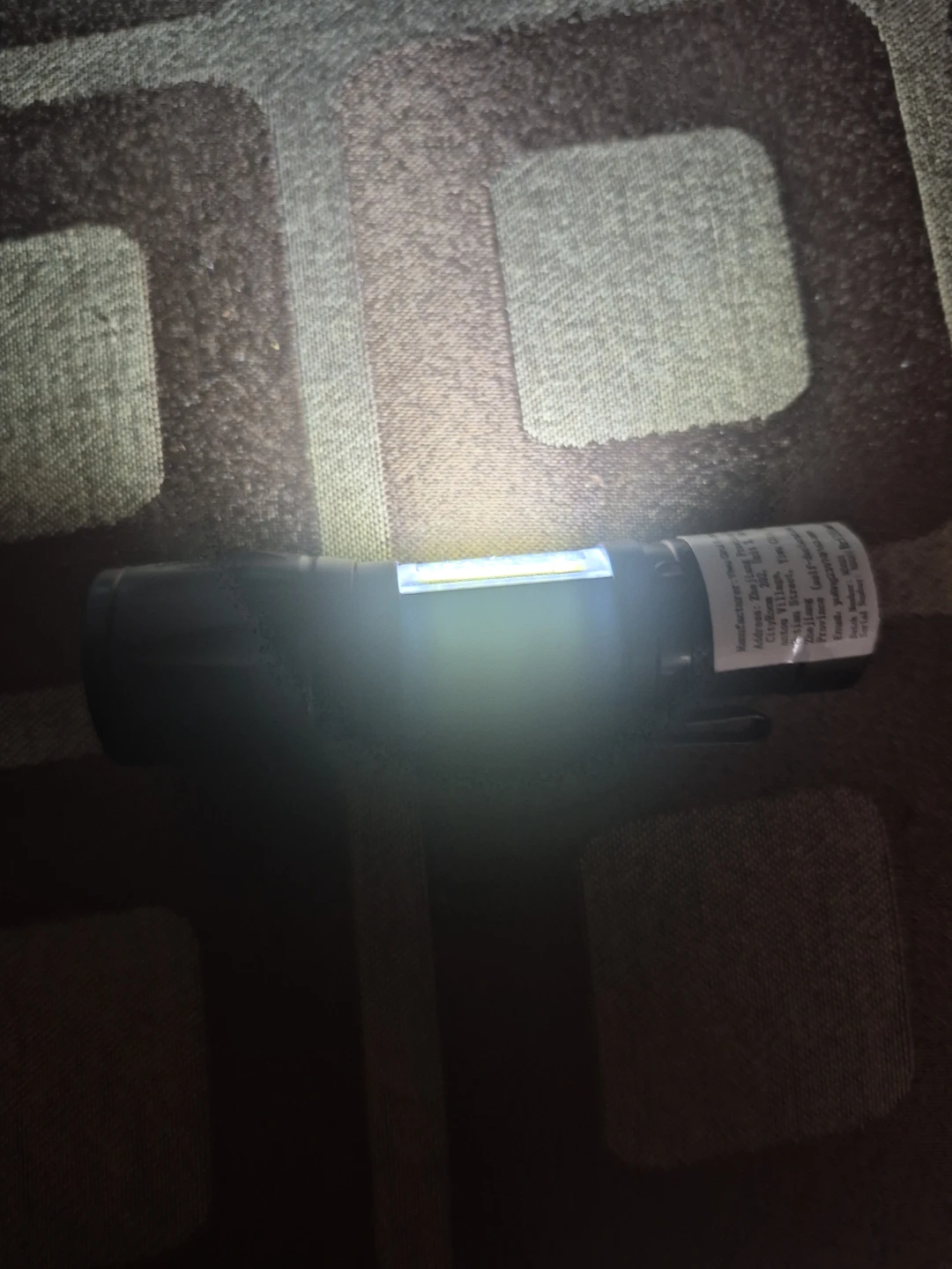 Rechargeable COB LED Flashlight with Case - photo 3