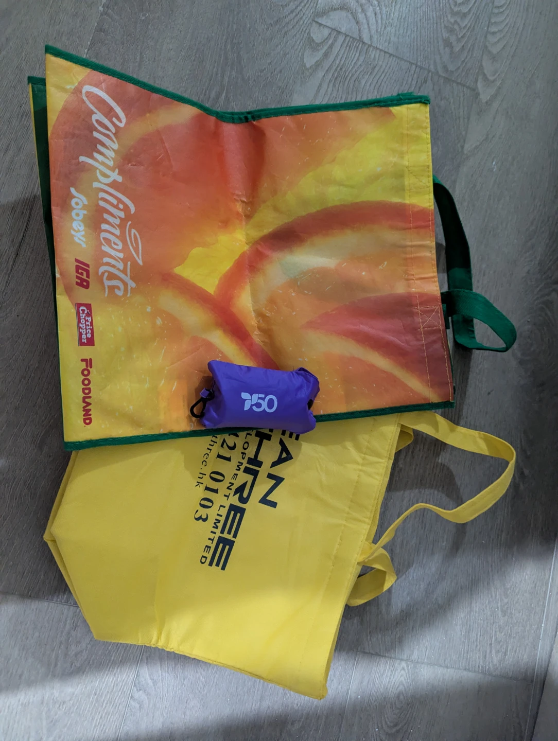 Reusable shopping bags