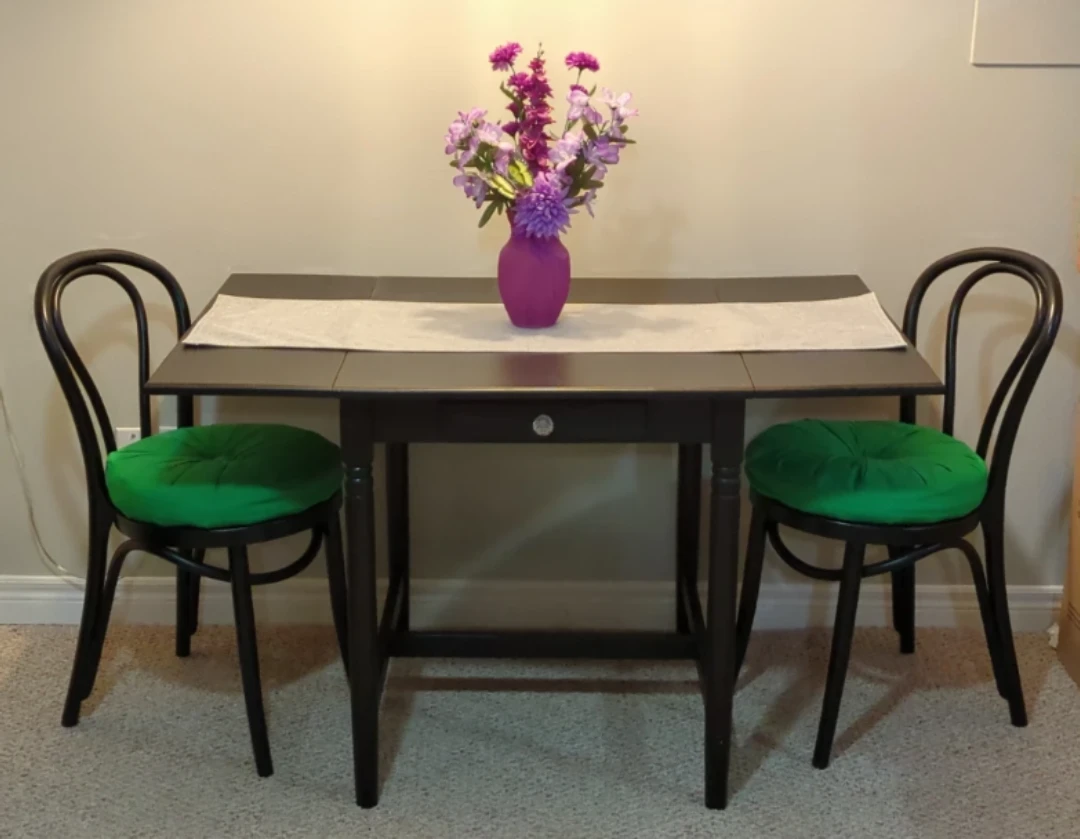 Dark Wood Drop Leaf Table with 2 Chairs - photo 2