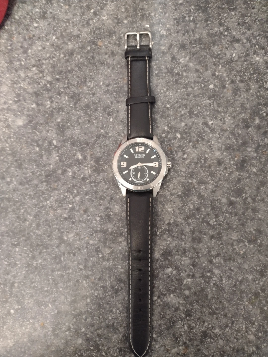 Citizen Quartz Watch - Black Leather Strap - photo 2