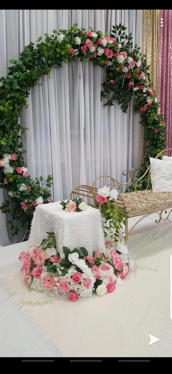 Gold Diamond Ring Bridal Flower Arrangement