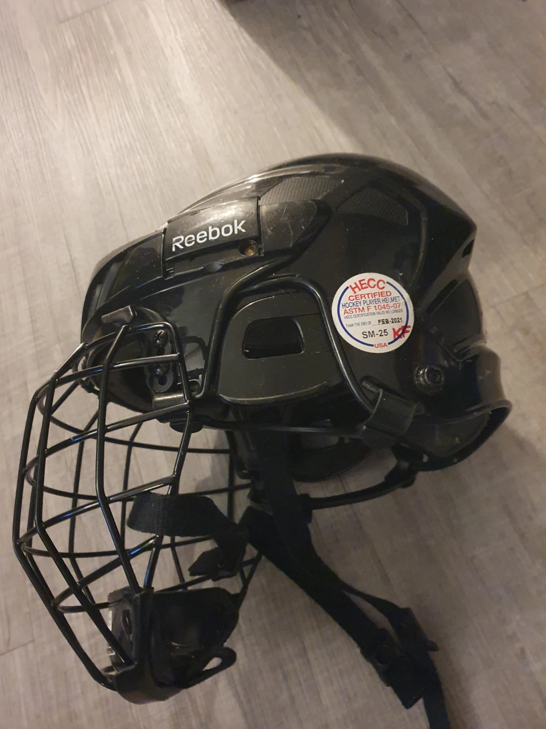 Reebok Hockey Helmet with Face Cage - SM-25 - photo 4