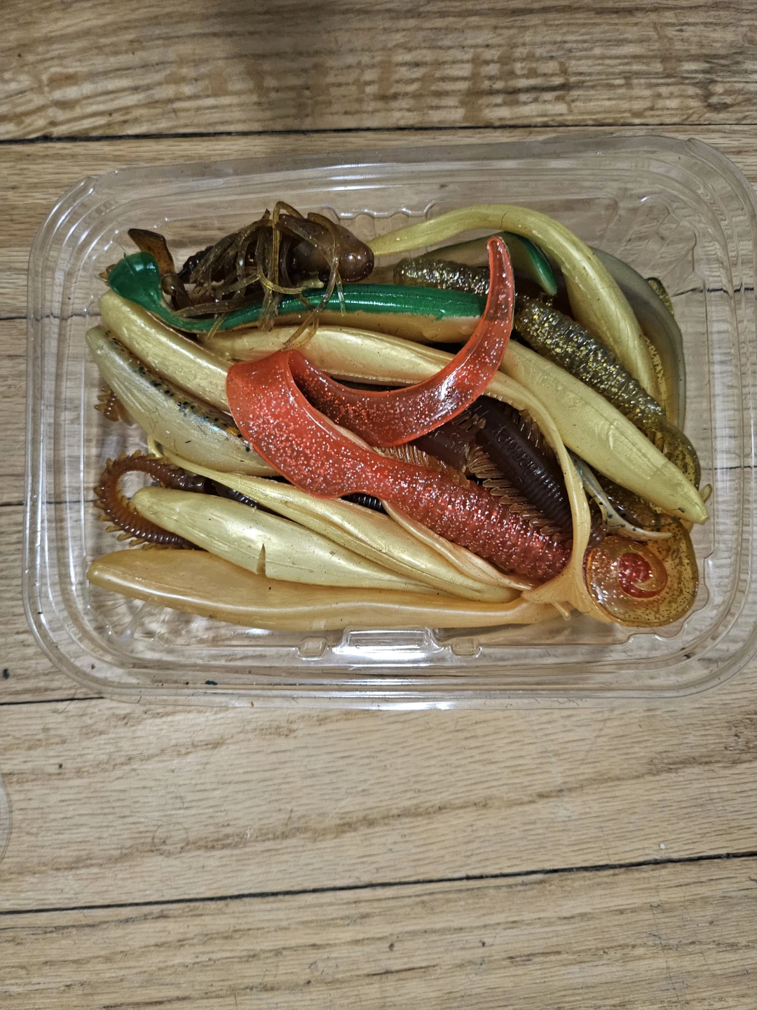 Mixed Fishing Lures and Jig Heads Lot - photo 5