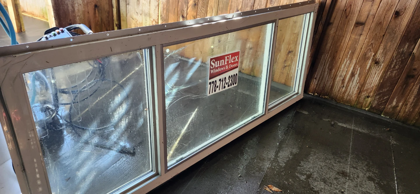 Large energy saver window - Unused, mint condition - 8' x 3'