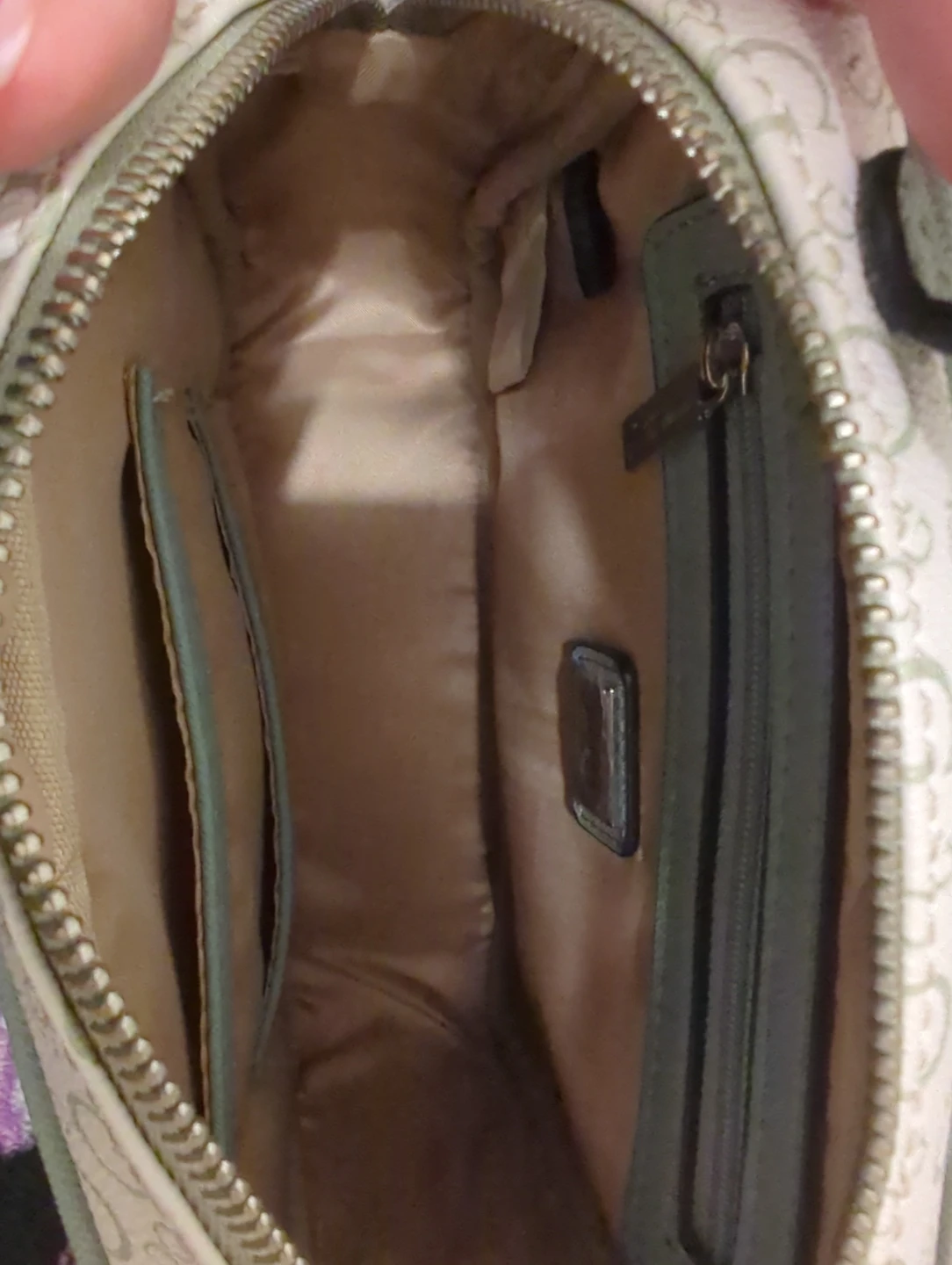 GUESS crossbody bag with coin purse - photo 2