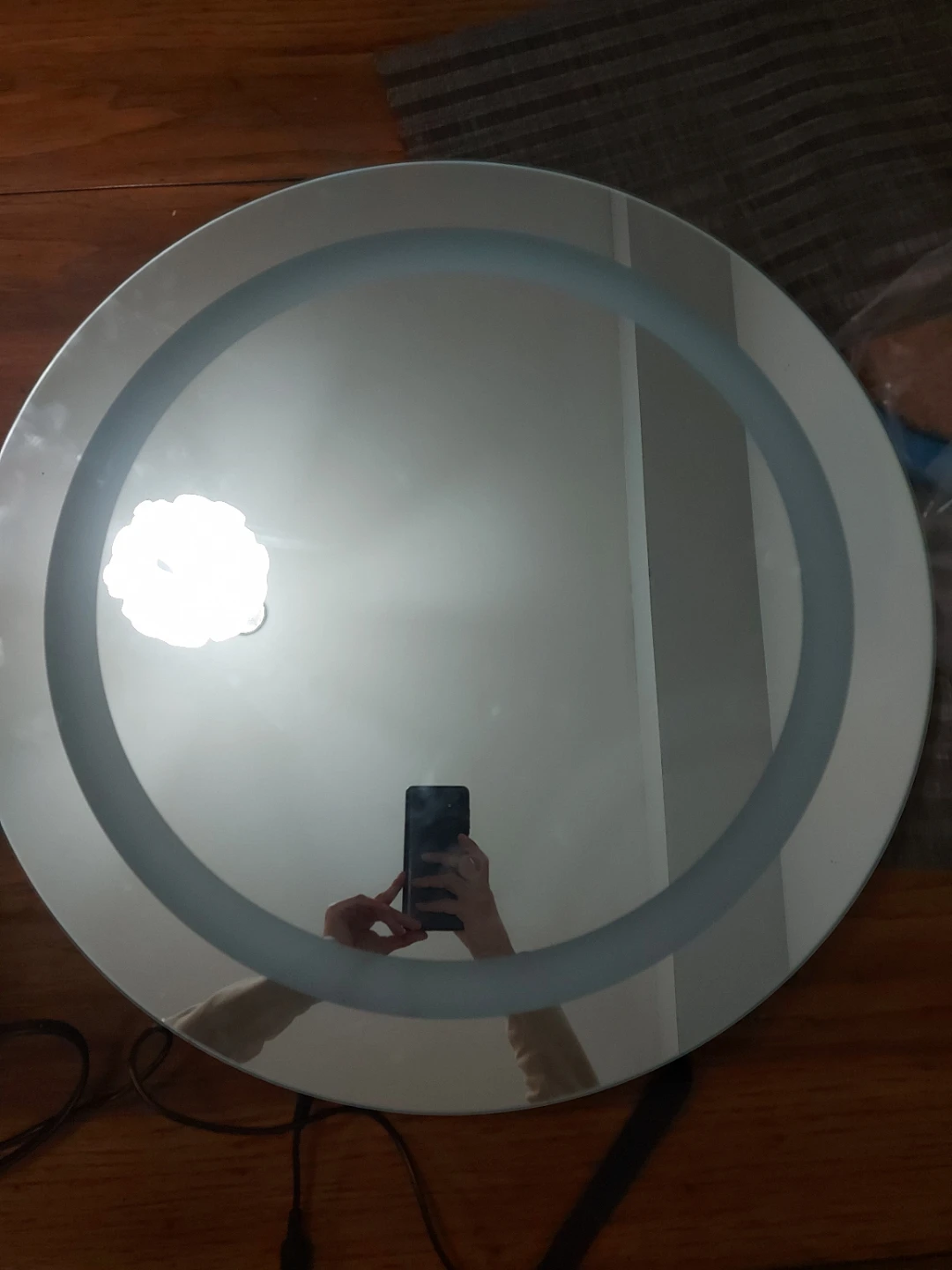 Round LED Lighted Mirror with Bluetooth