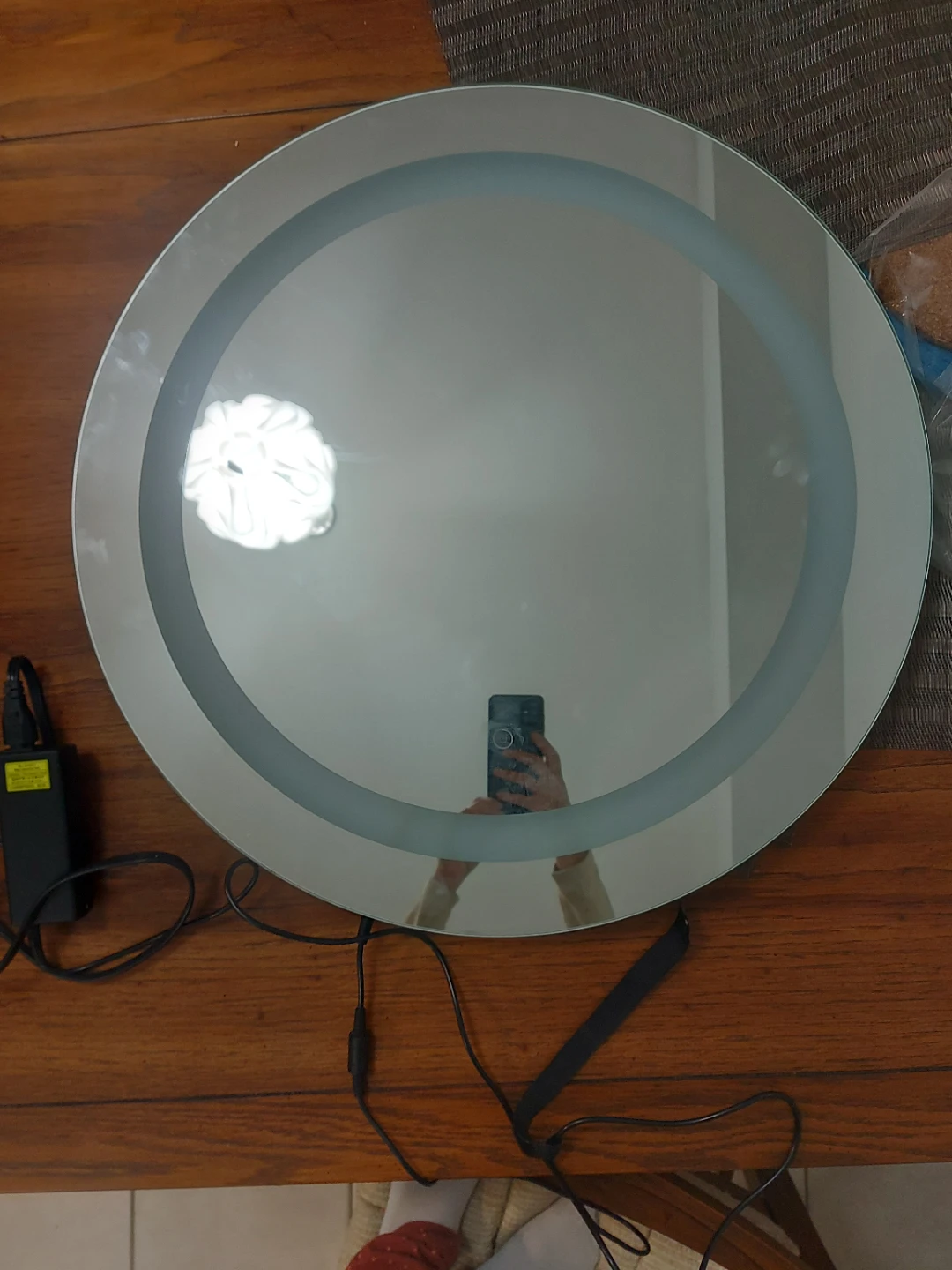Round LED Lighted Mirror with Bluetooth - photo 2