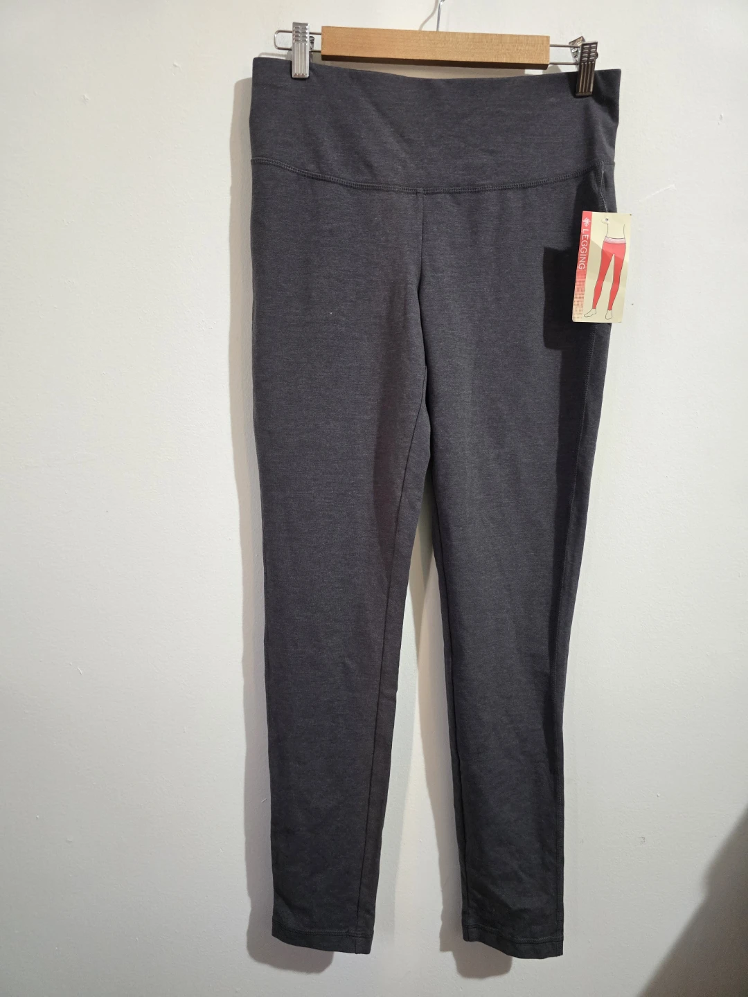 St. John's Bay Active Women's Athletic Leggings Size M