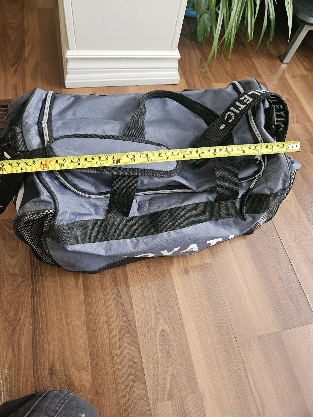Movatie Grey Duffel Bag - photo 2