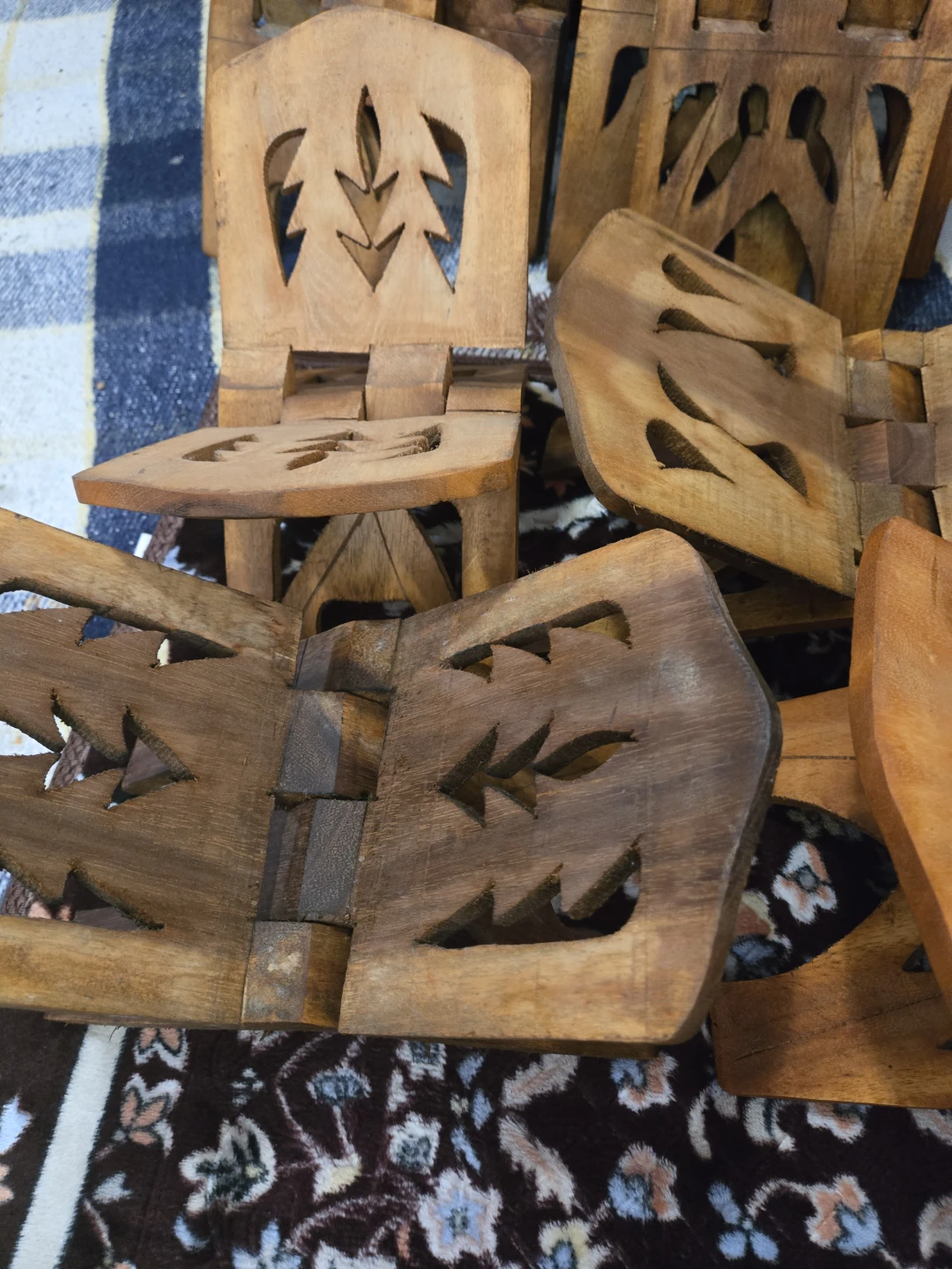 Wooden Folding Book Stand - photo 3