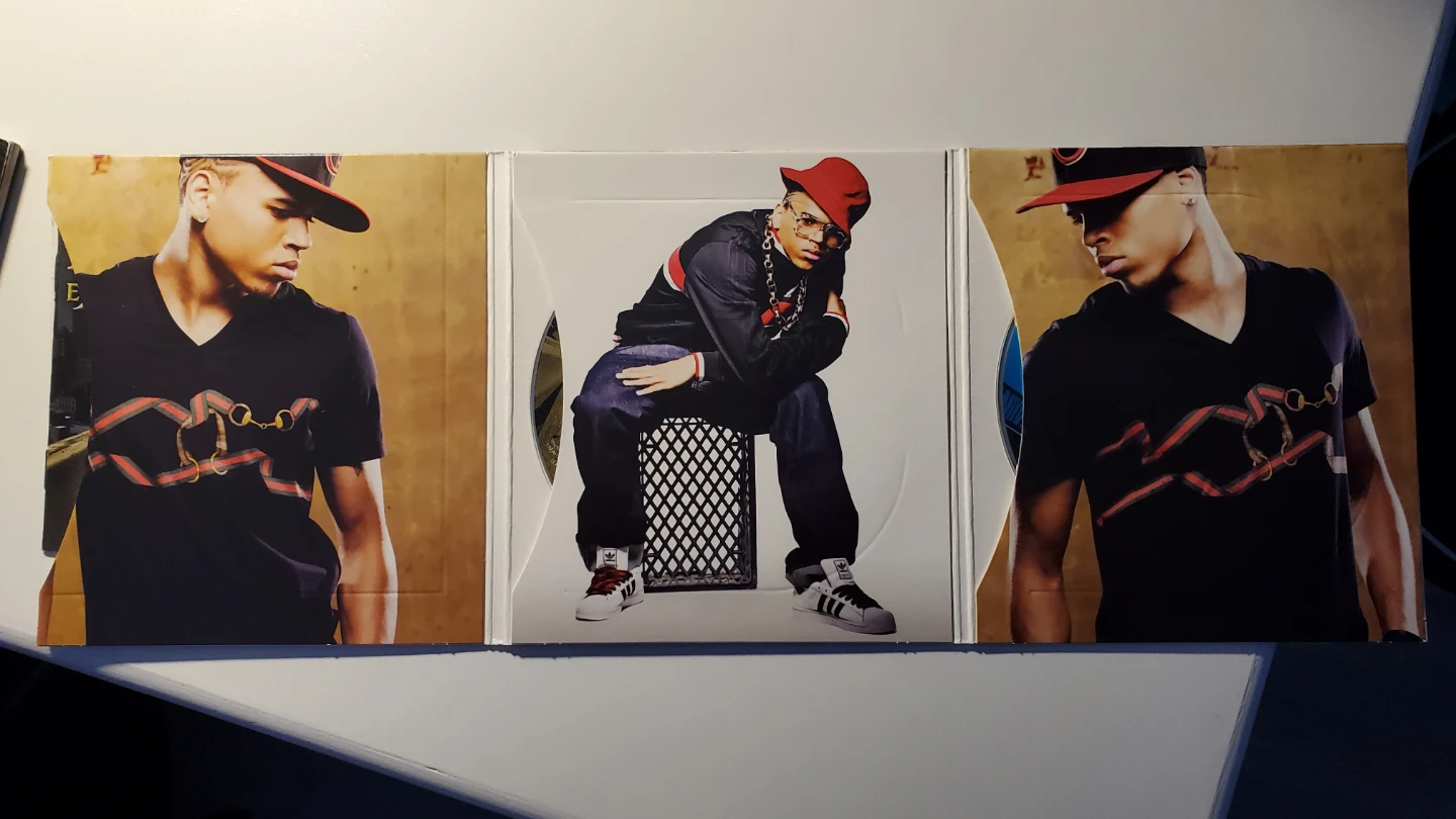Chris Brown Exclusive CD - photo 2