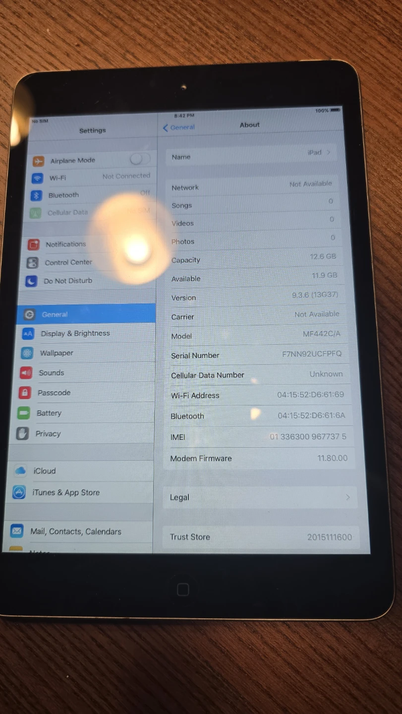 Apple iPad Mini 2