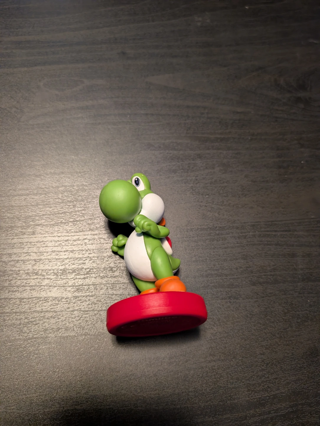 Nintendo Yoshi Amiibo Figure - photo 2