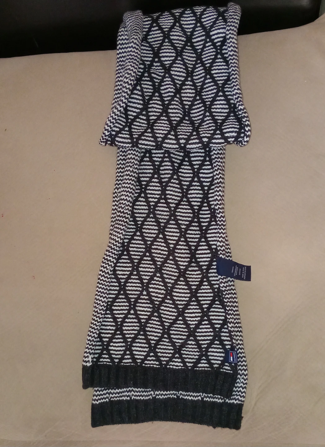 Kid's Tommy Hilfiger Knit Scarf and Hat Set🥕 - photo 3