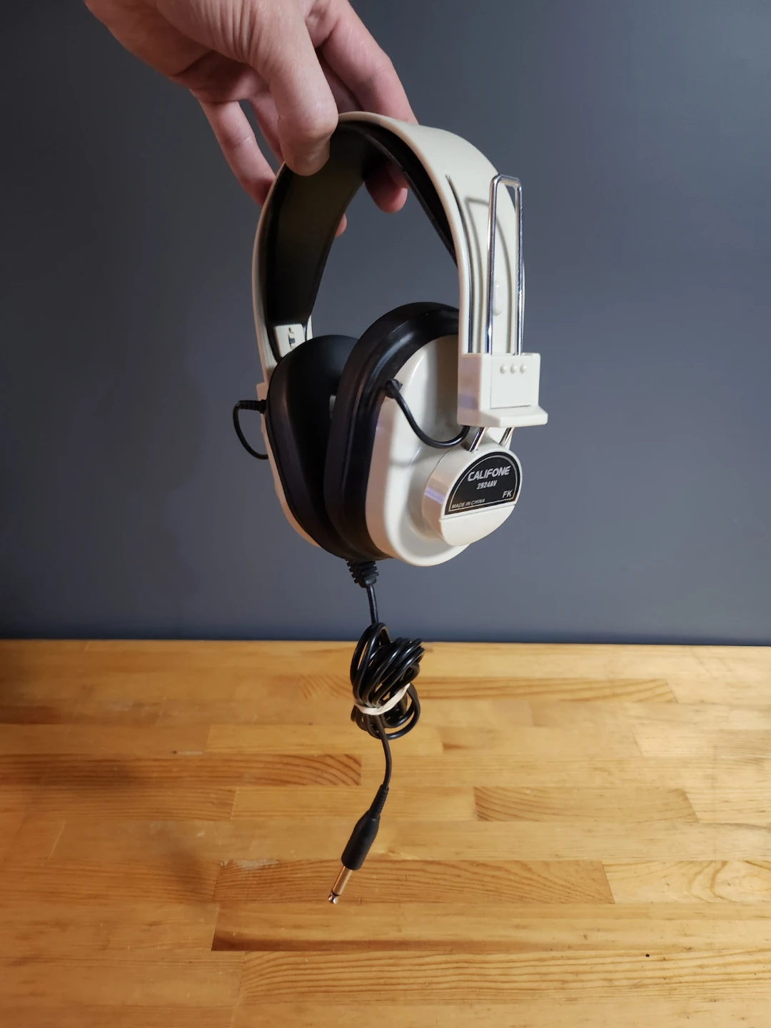 Califone 2924AV series headphones (1/4" Jack) - photo 3
