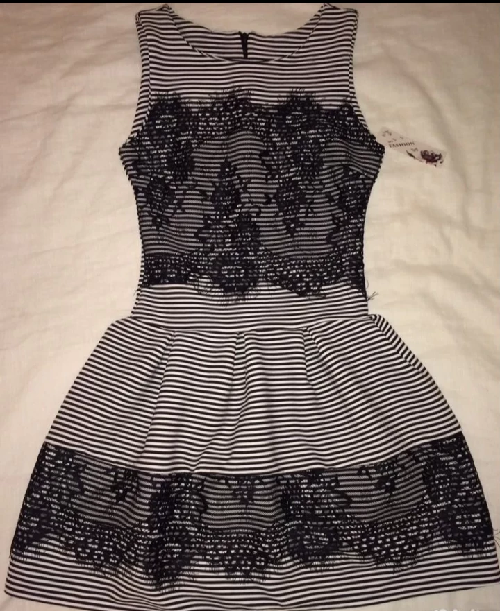 New dress with lace - photo 5