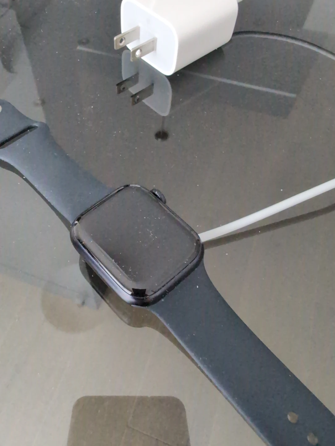 Apple Watch Series 7 - photo 2