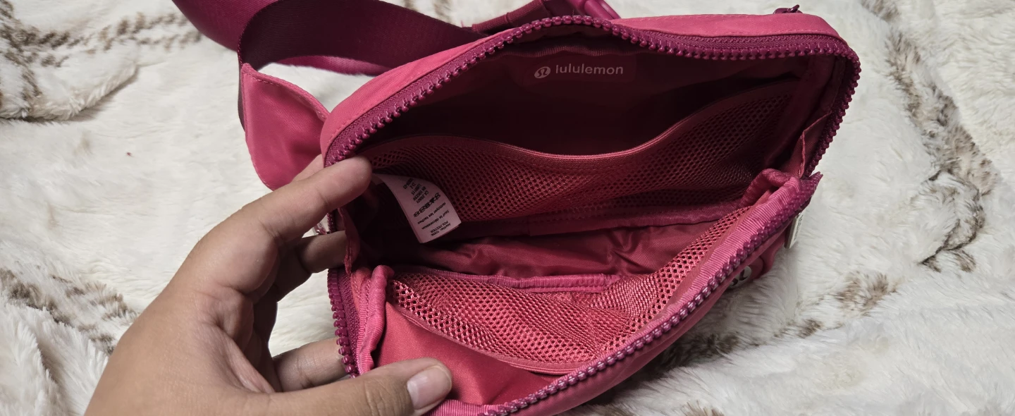 Lululemon Everywhere Belt Bag - Pink - photo 4