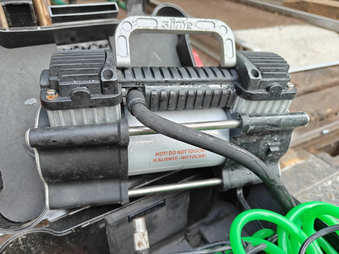 Slime Portable Air Compressor