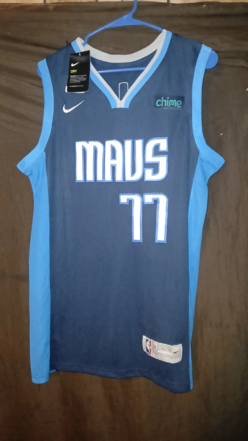 Dallas Mavericks Luka Doncic #77 Nike Dri-FIT Basketball Jersey