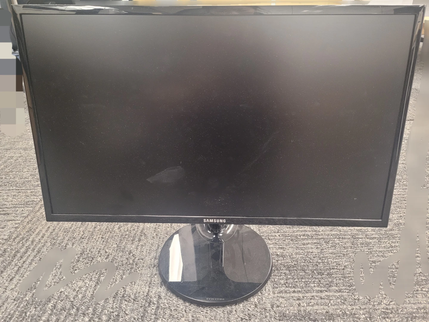 Samsung 24" Monitor