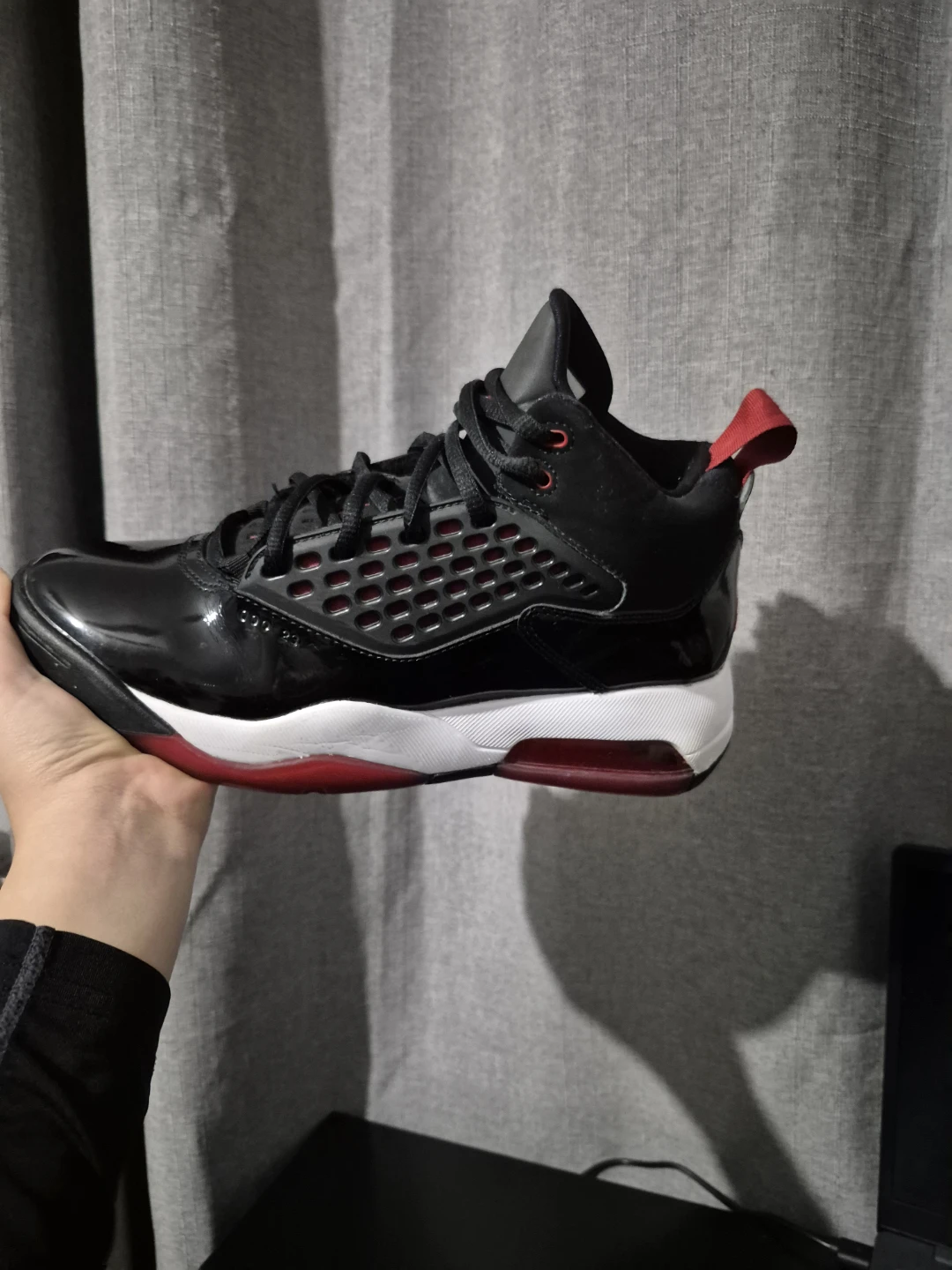 Jordan Max Air 200 Shoes Black Red White - photo 4