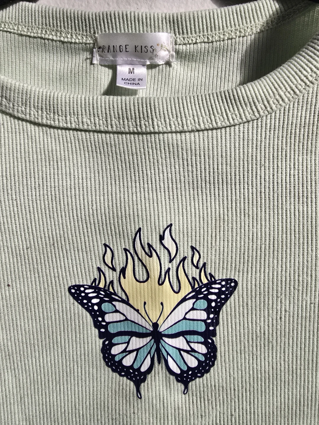 Orange Kiss Butterfly Graphic Crop Top Size M - photo 5